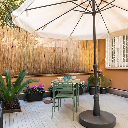 Casa Vegezio Near Vatican Museum And Metro Cipro Private Garden Check-In From 3 Pm To 10 Pm Exteriör bild
