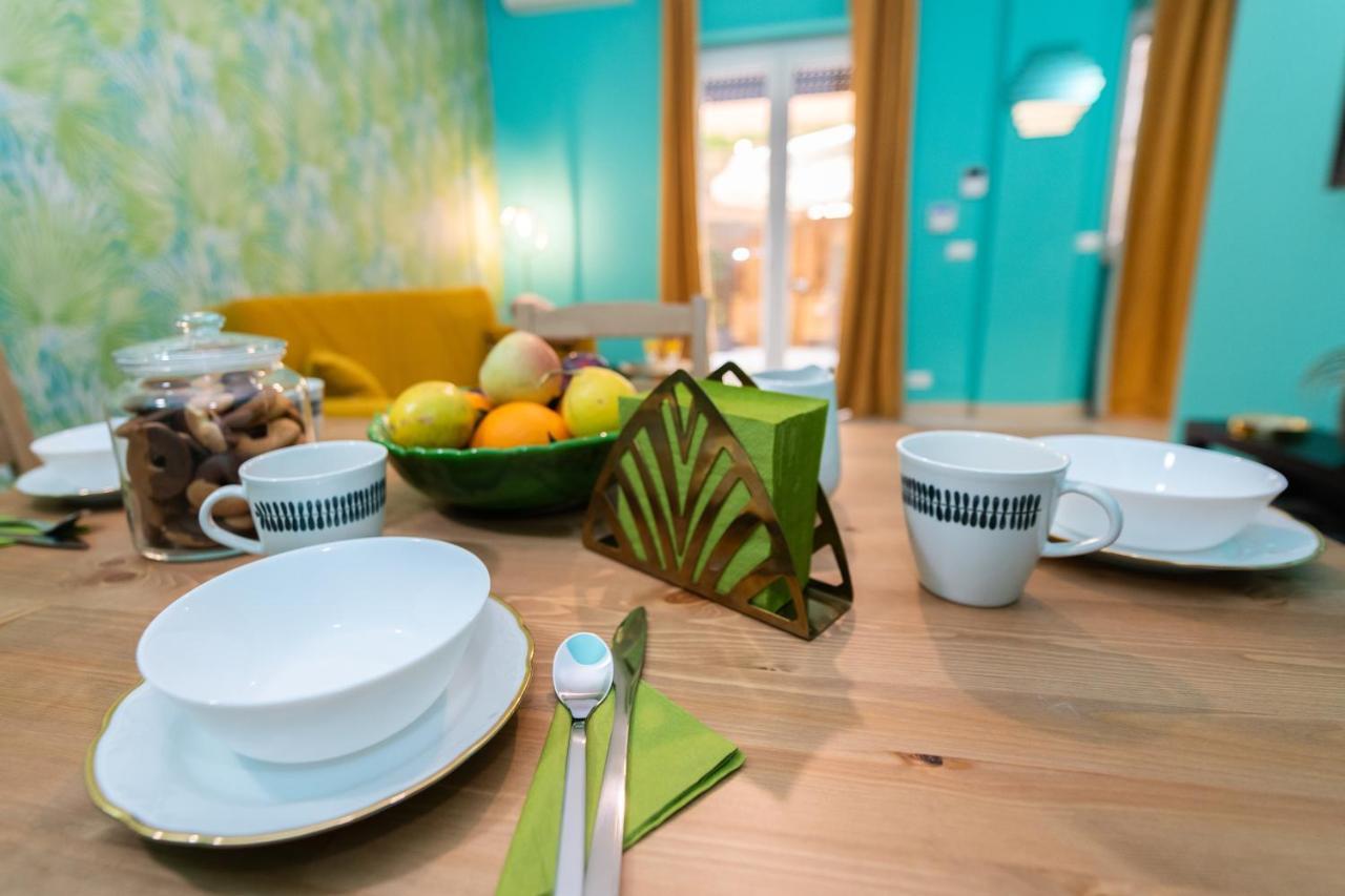 Casa Vegezio Near Vatican Museum And Metro Cipro Private Garden Check-In From 3 Pm To 10 Pm Exteriör bild