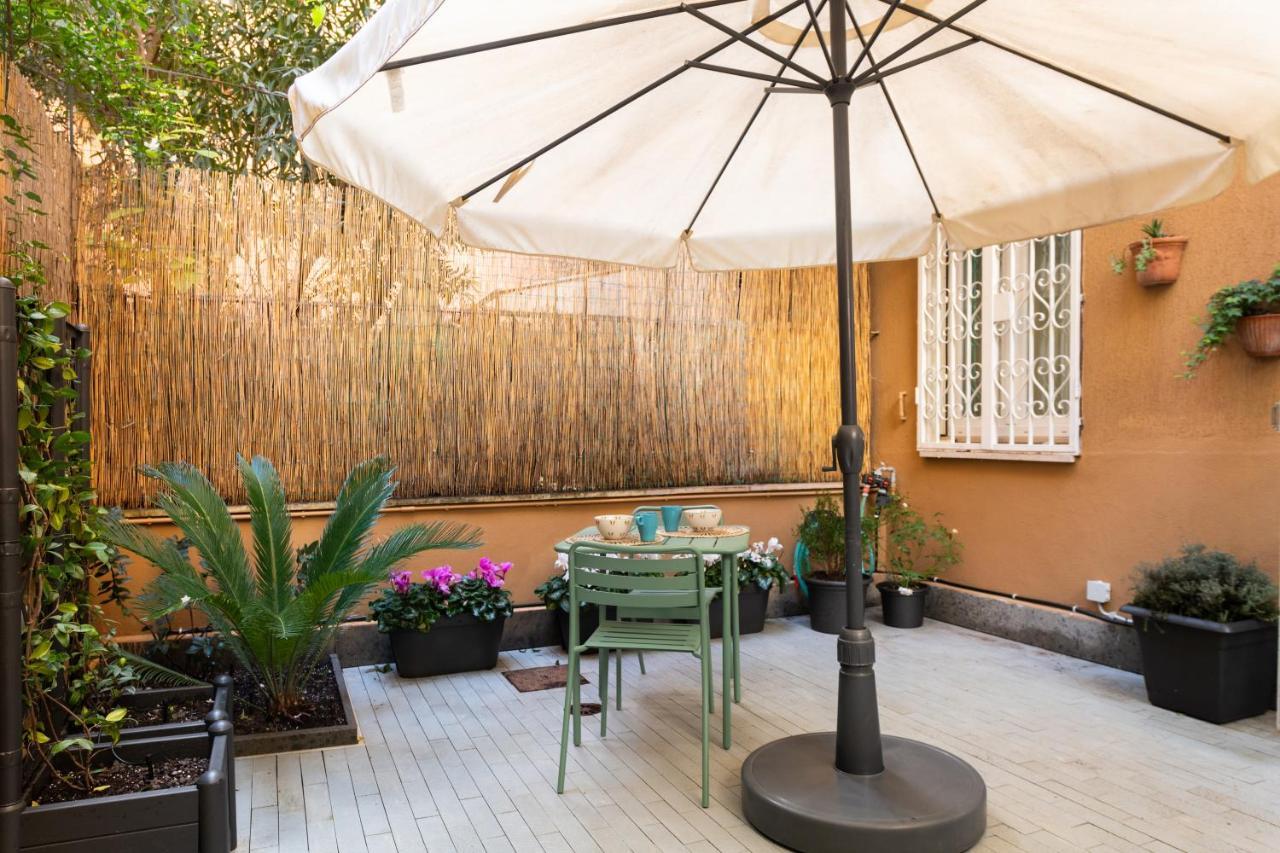 Casa Vegezio Near Vatican Museum And Metro Cipro Private Garden Check-In From 3 Pm To 10 Pm Exteriör bild